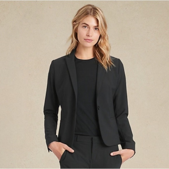 Banana Republic Women's 2 TALL Black Italian Washable Wool Blazer Coat 267508 - Picture 1 of 16